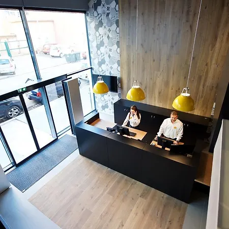 Staycity Rue Garibaldi 3* Лион