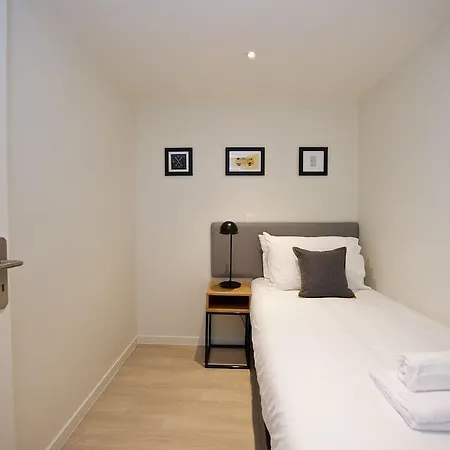 Staycity Rue Garibaldi 3* Лион